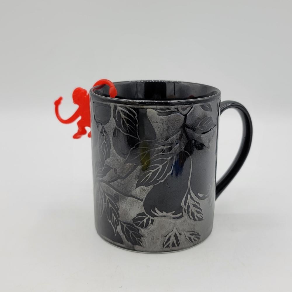 Monochrome Black on Black Jacquard Style Pear Fruit Floral Mug - Picture 7 of 7